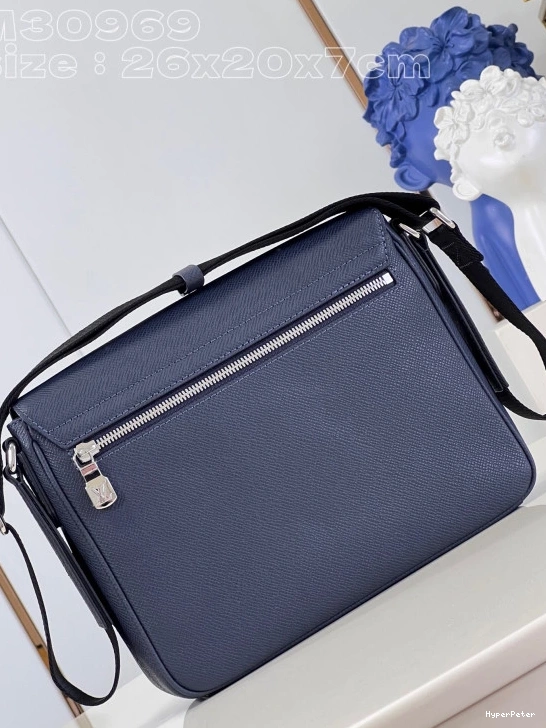 PM DISTRICT VUITTON LOUIS 0711